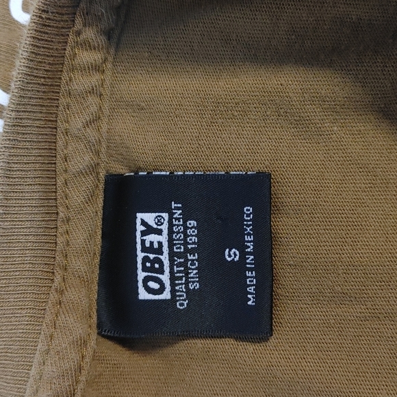 Obey Tee - Picture 3 of 6